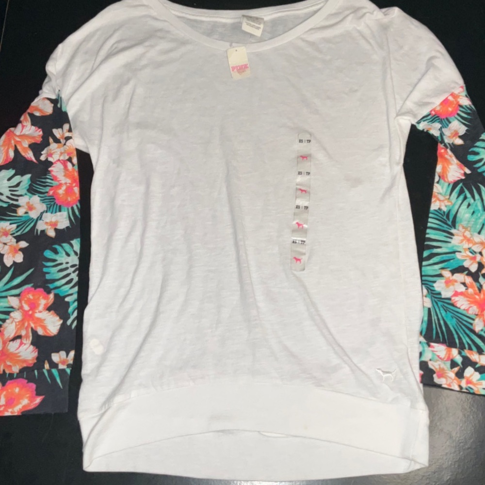 PINK BY VS LONG FLORAL SLEEVE TOP SZ XS
